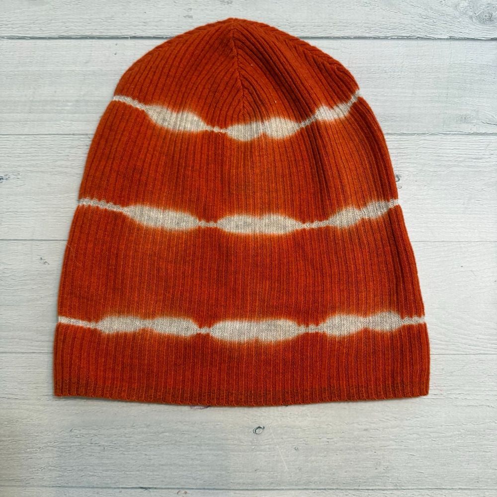 Autumn Cashmere‎ ornage white beanie hat